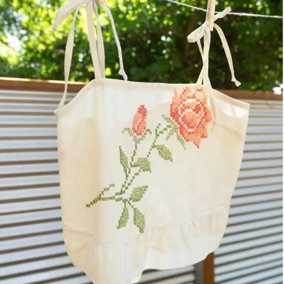 vintage rosy tie top - Picture 3 of 6